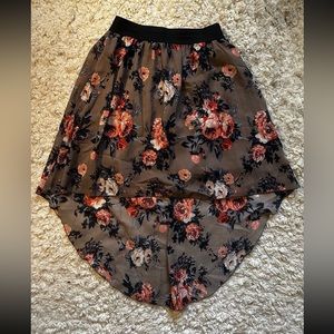 Charlotte Russe high-low skirt, Juniors Size S